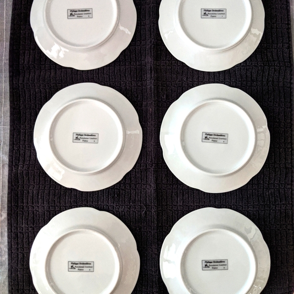 6 French Porcelain Appetizer Plates from France.  Cutting Board & Glass Lid. - Picture 11 of 12